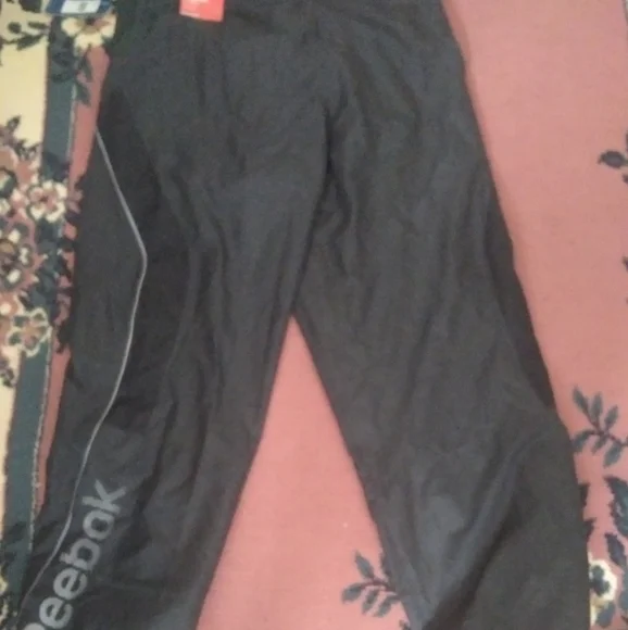 Men's Training Pants - Picture 6 of 10